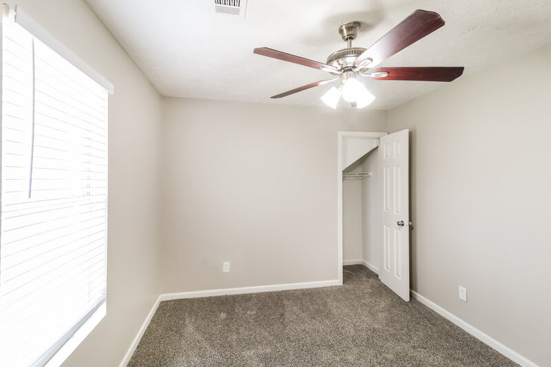 2,505/Mo, 6583 Carriage Ln Stone Mountain, GA 30087 Bedroom View 4