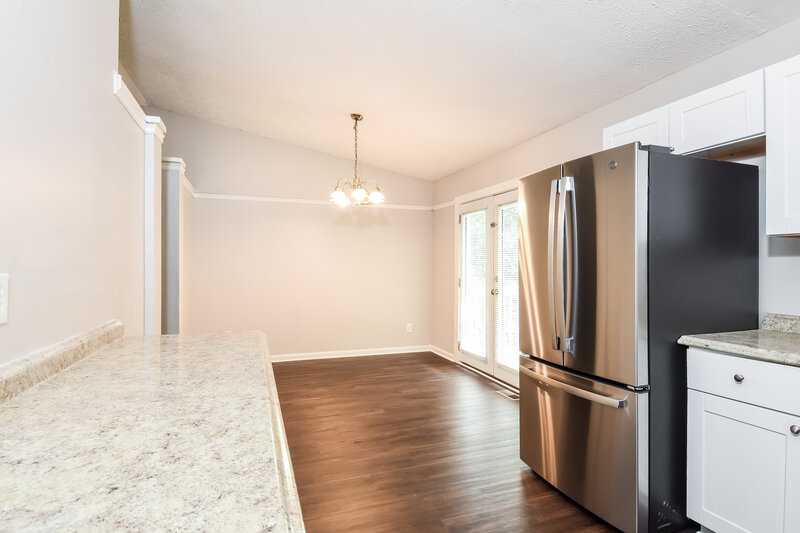 2,095/Mo, 1009 Hicksmil Dr Sw Marietta, GA 30060 Kitchen View 2