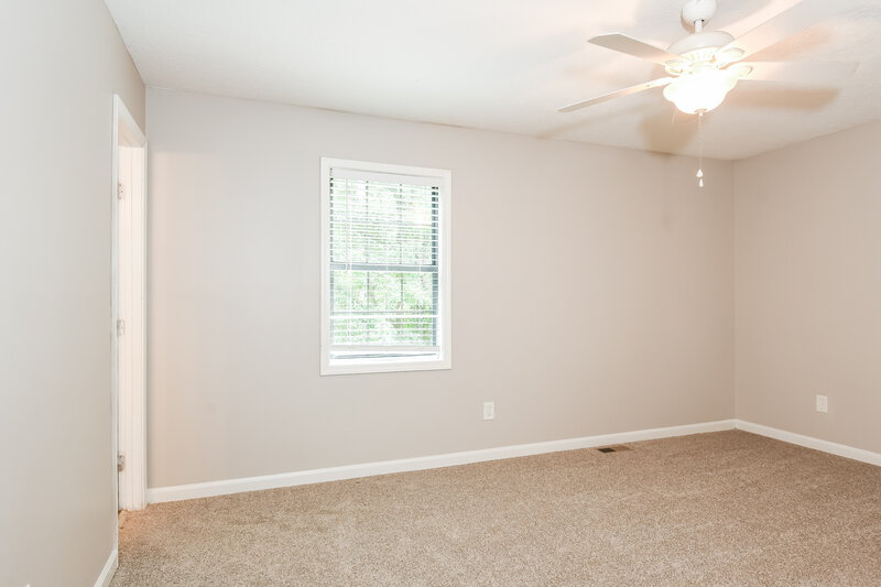 2,095/Mo, 1009 Hicksmil Dr Sw Marietta, GA 30060 Main Bedroom View 2