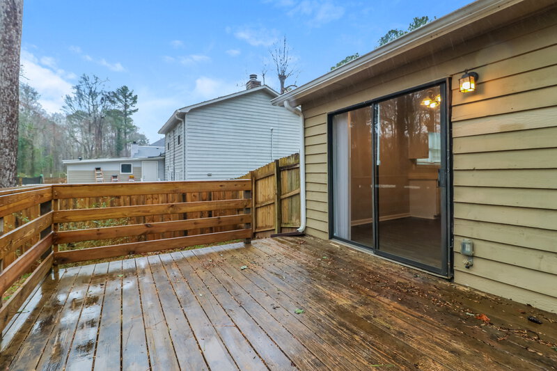 2,075/Mo, 1270 BRAYS MILL Trace Lawrenceville, GA 30044 Deck View