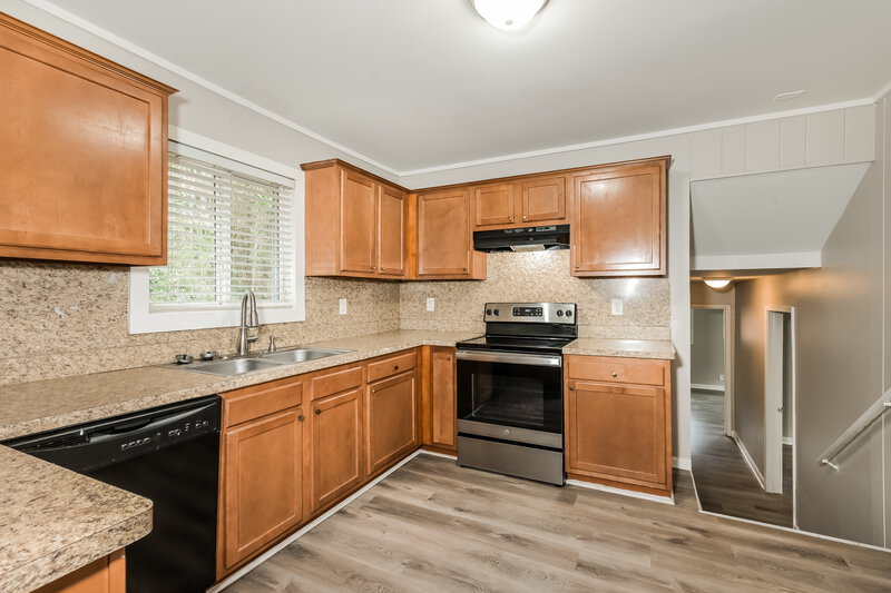 2,085/Mo, 2753 Rainbow Forest Dr Decatur, GA 30034 Misc View 3