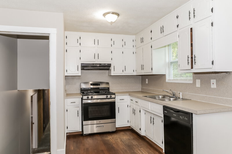 1,780/Mo, 1045 CARMEL Way Lawrenceville, GA 30046 Kitchen View 3