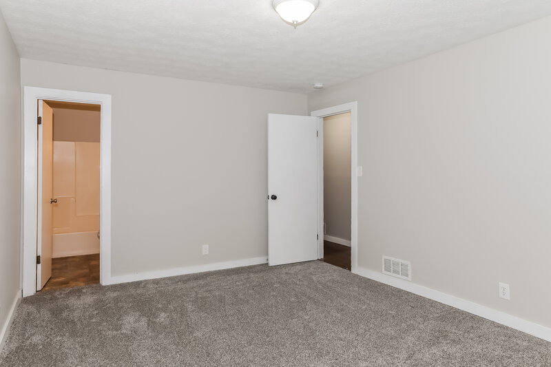 1,780/Mo, 1045 CARMEL Way Lawrenceville, GA 30046 Main Bedroom View