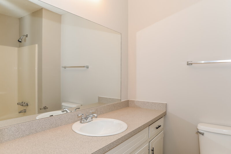 1,780/Mo, 1045 CARMEL Way Lawrenceville, GA 30046 Bathroom View