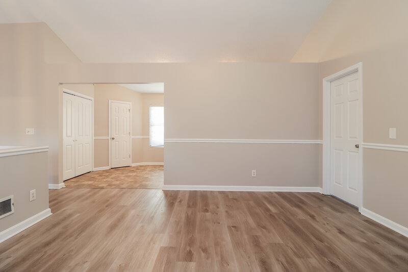 1,665/Mo, 9557 Cartersville Way Dallas, GA 30132 Living Room View 3