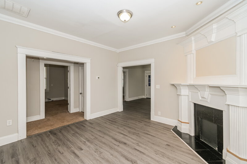 2,120/Mo, 1457 WADLEY Avenue Atlanta, GA 30344 Living Room View 2