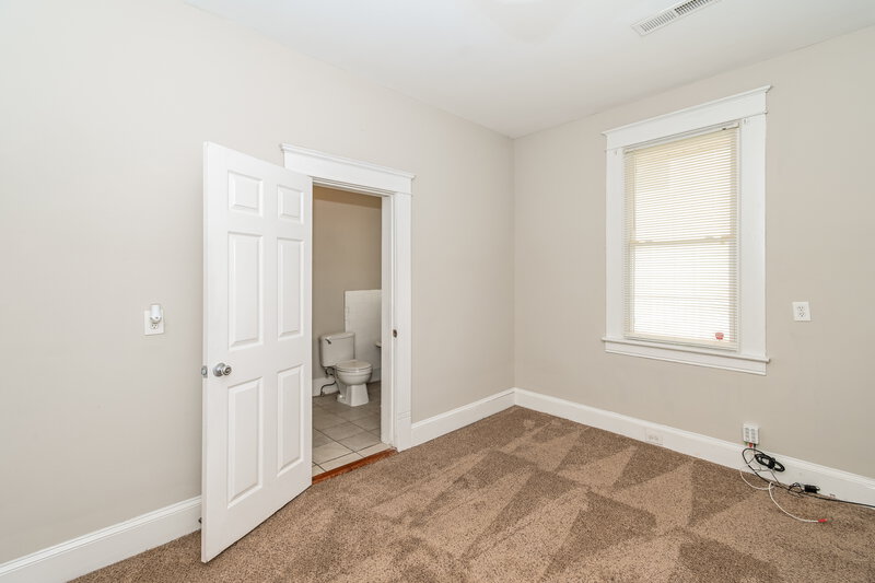 2,120/Mo, 1457 WADLEY Avenue Atlanta, GA 30344 Bedroom View 3