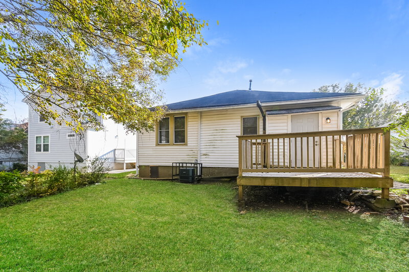 2,120/Mo, 1457 WADLEY Avenue Atlanta, GA 30344 Rear View