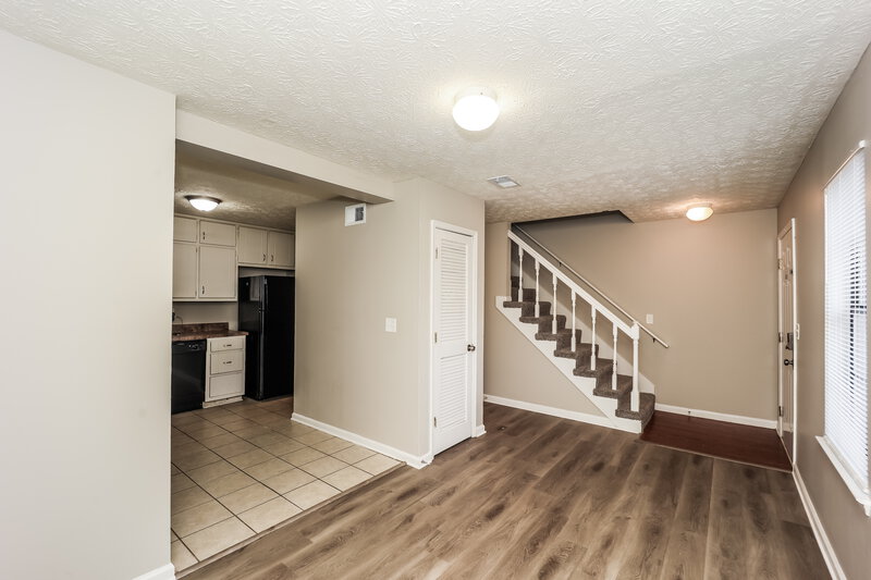 1,490/Mo, 2068 Sitser Ln Atlanta, GA 30349 Living Room View