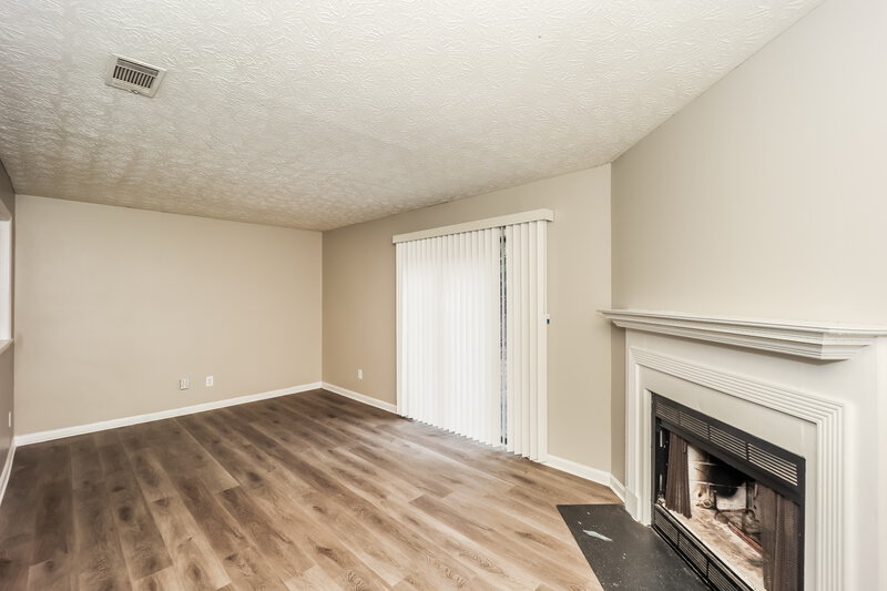 1,490/Mo, 2068 Sitser Ln Atlanta, GA 30349 Living Room View 5