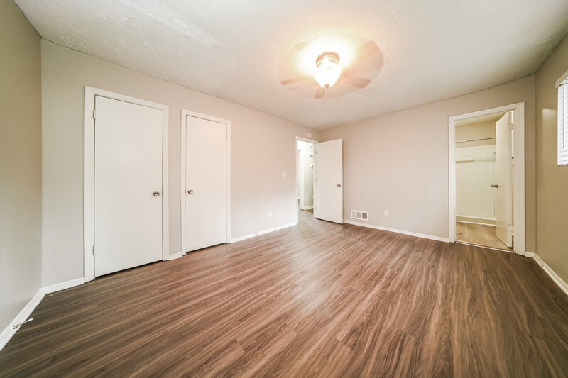 1,830/Mo, 2232 DORAL Court Atlanta, GA 30331 Main Bedroom View 2