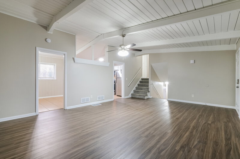 1,795/Mo, 2410 RIDGEWAY Drive Atlanta, GA 30360 Living Room View 2