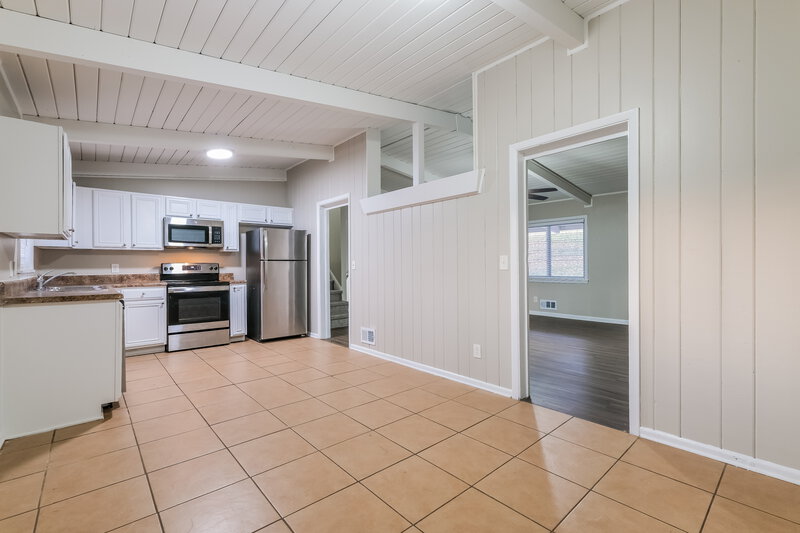 1,795/Mo, 2410 RIDGEWAY Drive Atlanta, GA 30360 Dining Room View