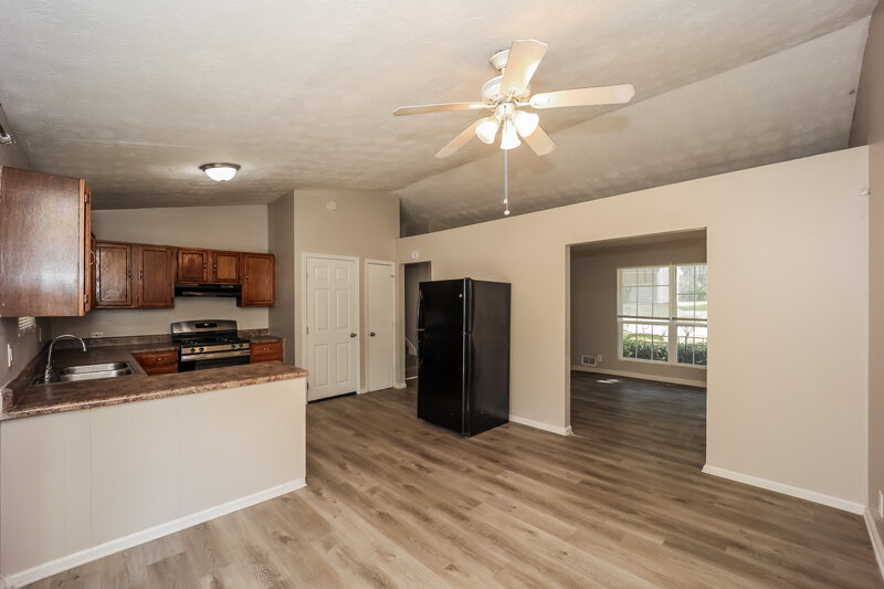 1,805/Mo, 2465 FAIRWAY Circle SW Atlanta, GA 30331 Dining Room View