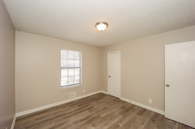 1,805/Mo, 2465 FAIRWAY Circle SW Atlanta, GA 30331 Bedroom View 2