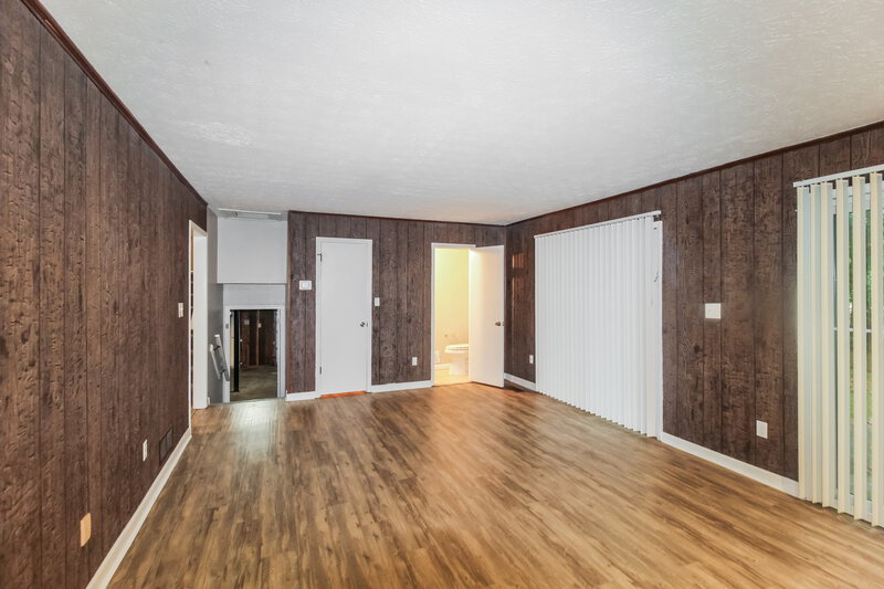 2,910/Mo, 2495 ZANE Drive Atlanta, GA 30331 Living Room View 2