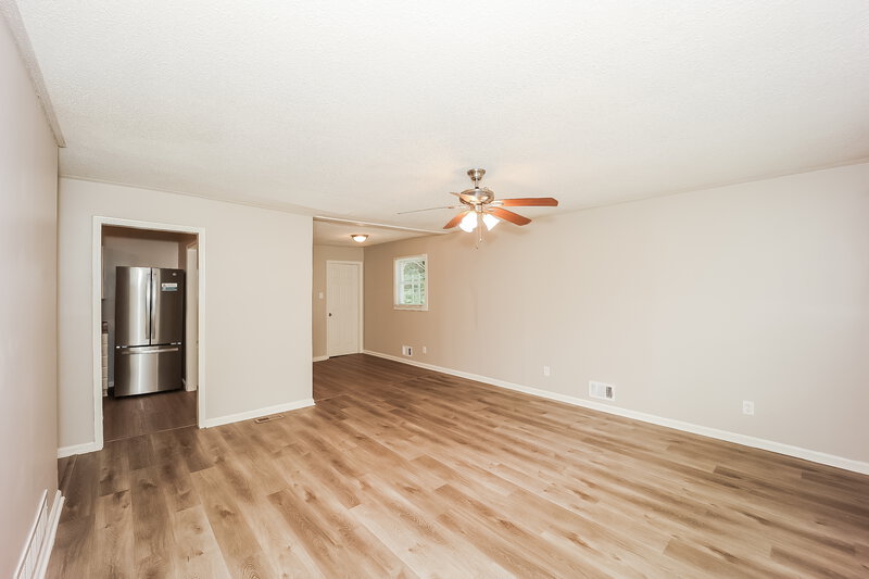 1,685/Mo, 2680 CARRIAGE Lane Atlanta, GA 30349 Living Room View