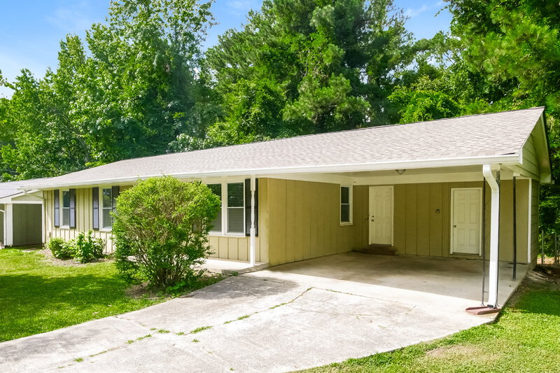 1,565/Mo, 2820 Foxlair Trail Atlanta, GA 30349 Front View