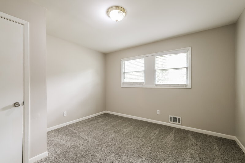 2,170/Mo, 2842 Zane Grey Dr SE Atlanta, GA 30316 Bedroom View 4