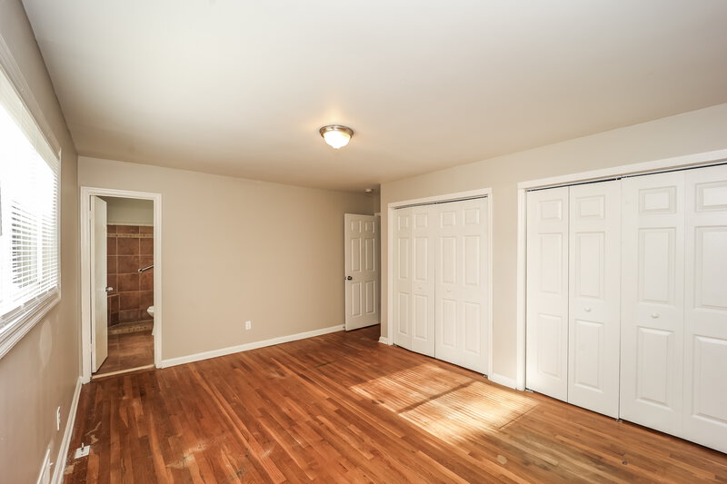 1,900/Mo, 3240 Devilla Trce Atlanta, GA 30349 Main Bedroom View