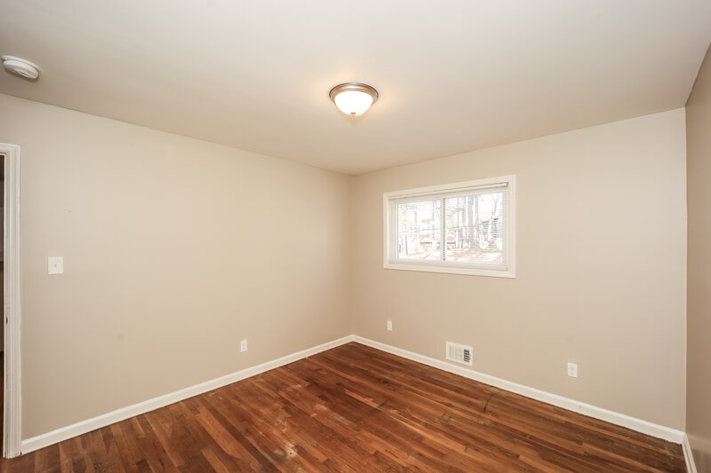 1,900/Mo, 3240 Devilla Trce Atlanta, GA 30349 Bedroom View