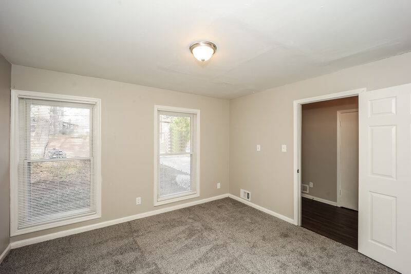 1,900/Mo, 3240 Devilla Trce Atlanta, GA 30349 Bedroom View 2