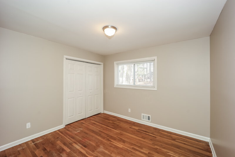 1,900/Mo, 3240 Devilla Trce Atlanta, GA 30349 Bedroom View 4