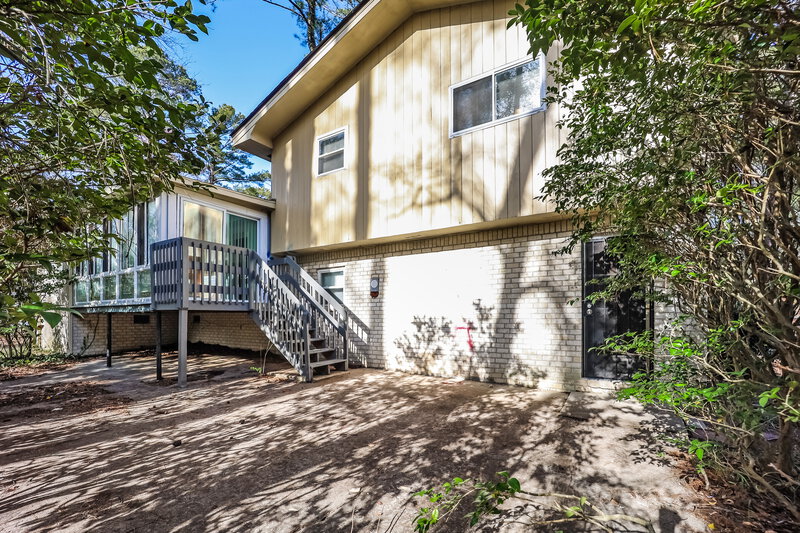 1,900/Mo, 3240 Devilla Trce Atlanta, GA 30349 Rear View