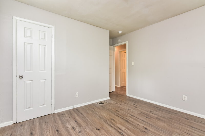 0/Mo, 3343 Renault Road SE Atlanta, GA 30354 Main Bedroom View 2