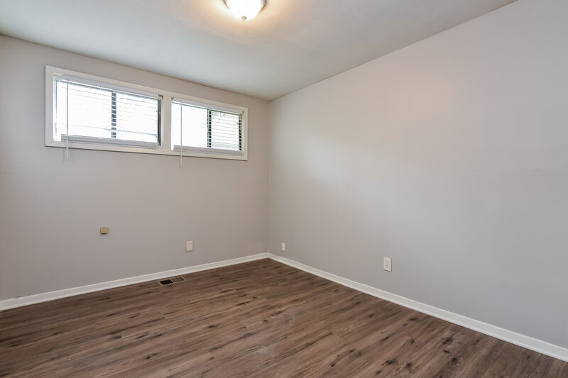 0/Mo, 3343 Renault Road SE Atlanta, GA 30354 No Caption View