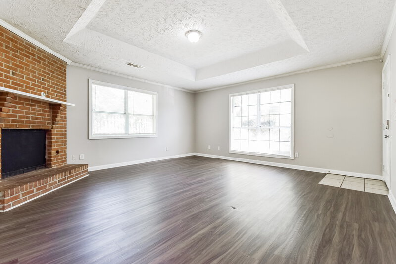1,255/Mo, 5408 Glen Haven Dr Atlanta, GA 30349 Living Room View