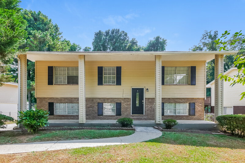 2,550/Mo, 4522 Doral Dr SW Atlanta, GA 30331 External View