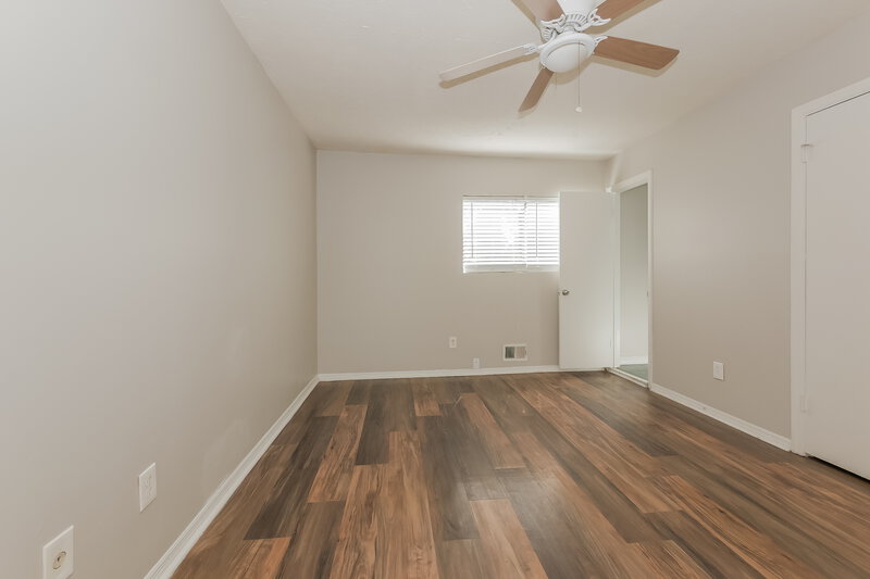 2,550/Mo, 4522 Doral Dr SW Atlanta, GA 30331 Main Bedroom View