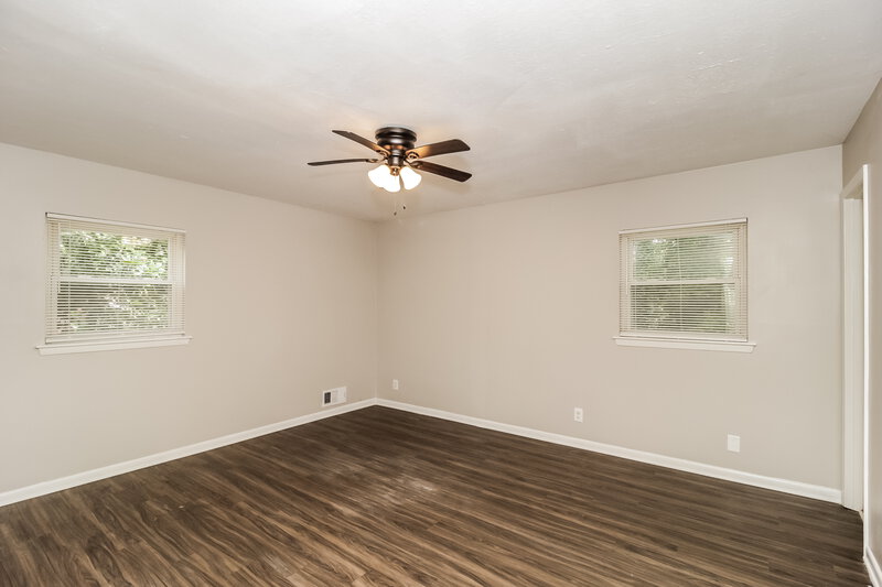 2,285/Mo, 4676 Pueblo Dr SW Atlanta, GA 30331 Bedroom View