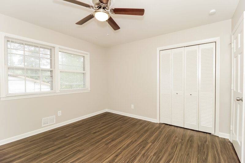 2,000/Mo, 4685 Winthrop Dr Atlanta, GA 30337 Bedroom View