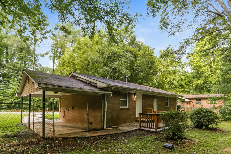 1,520/Mo, 599 Plainville Dr SW Atlanta, GA 30331 Rear View