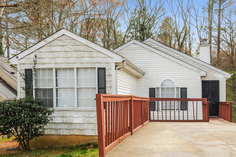 0/Mo, 631 Sandys Ln Atlanta, GA 30354 External View