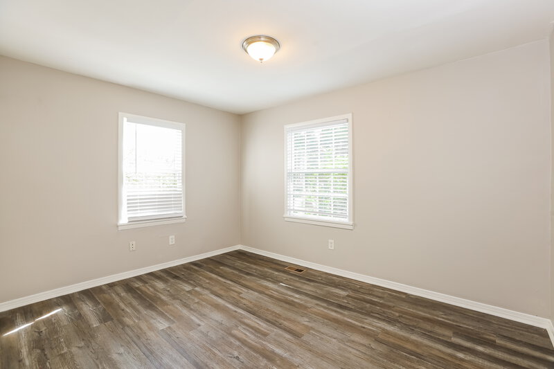 1,800/Mo, 842 Bonneville Ter NW Atlanta, GA 30331 Main Bedroom View