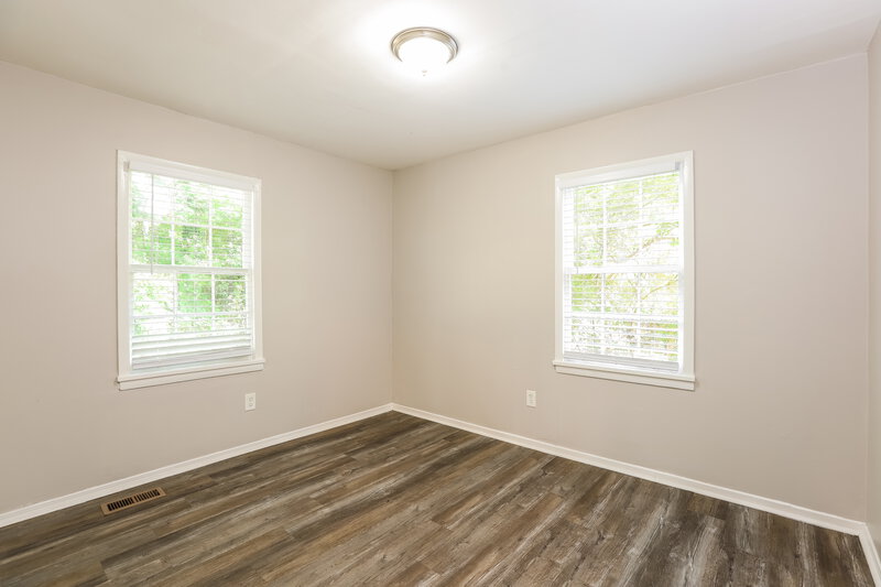 1,800/Mo, 842 Bonneville Ter NW Atlanta, GA 30331 Bedroom View 2