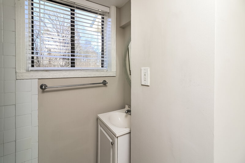 0/Mo, 482 Palm St Canton, GA 30115 Misc View 13