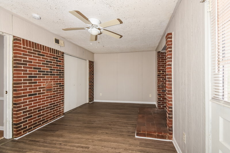 1,840/Mo, 1642 Pine Cir Austell, GA 30168 Living Room View