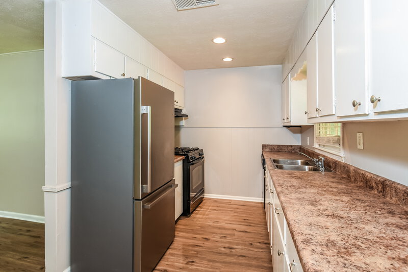 1,655/Mo, 6325 Wellington Way Austell, GA 30106 Kitchen View