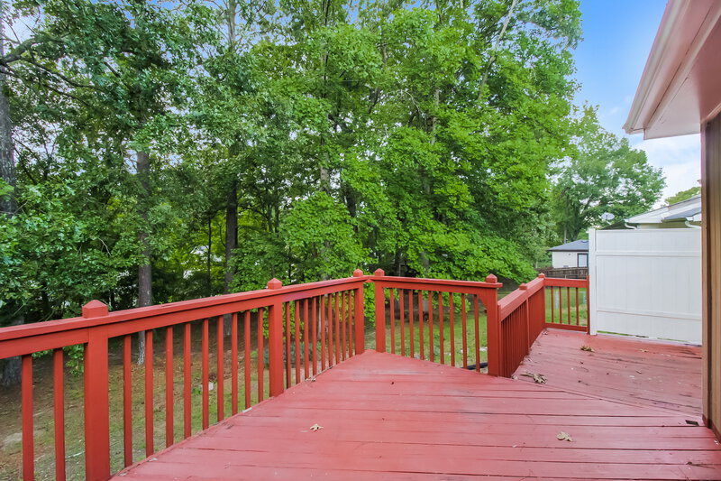 1,985/Mo, 6325 Wellington Way Austell, GA 30106 Deck View