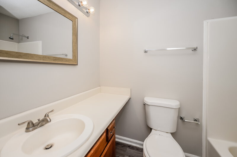 2,030/Mo, 6398 Grafton Ct Austell, GA 30168 Bathroom View