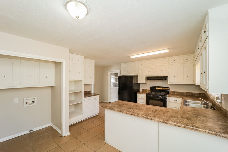 3,070/Mo, 970 Kathryn Ct Austell, GA 30168 Dining Room View 2