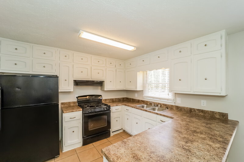 3,070/Mo, 970 Kathryn Ct Austell, GA 30168 Kitchen View