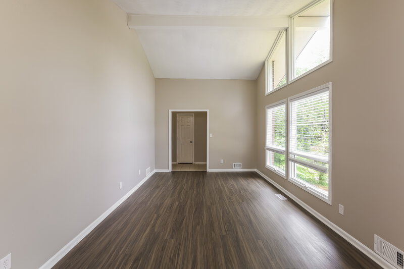 1,865/Mo, 970 Kathryn Ct Austell, GA 30168 Sitting Room View