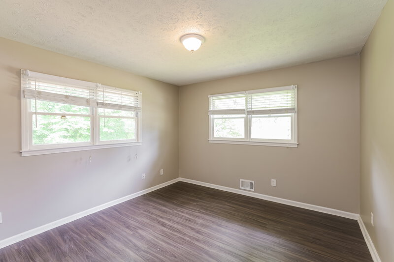 1,865/Mo, 970 Kathryn Ct Austell, GA 30168 Bedroom View