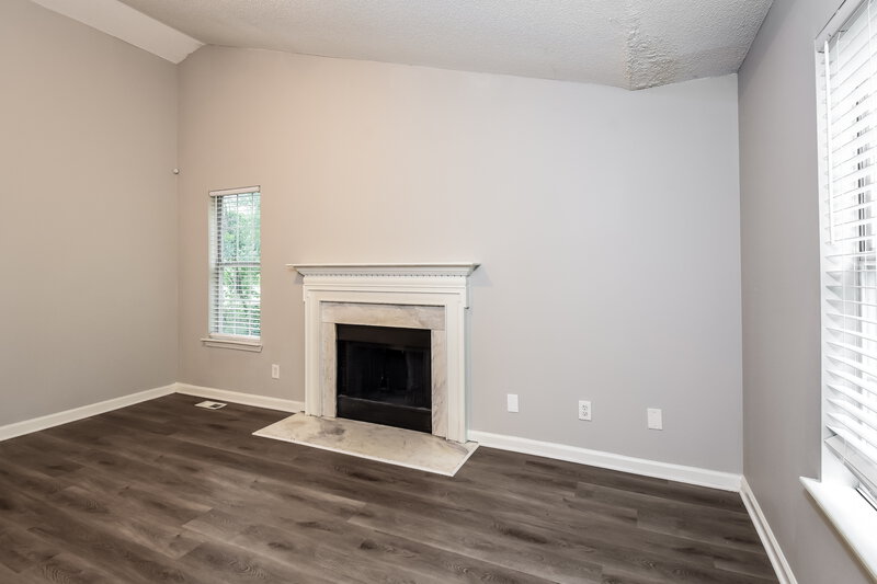 2,460/Mo, 24 Alisha Cir Cartersville, GA 30121 Living Room View 2