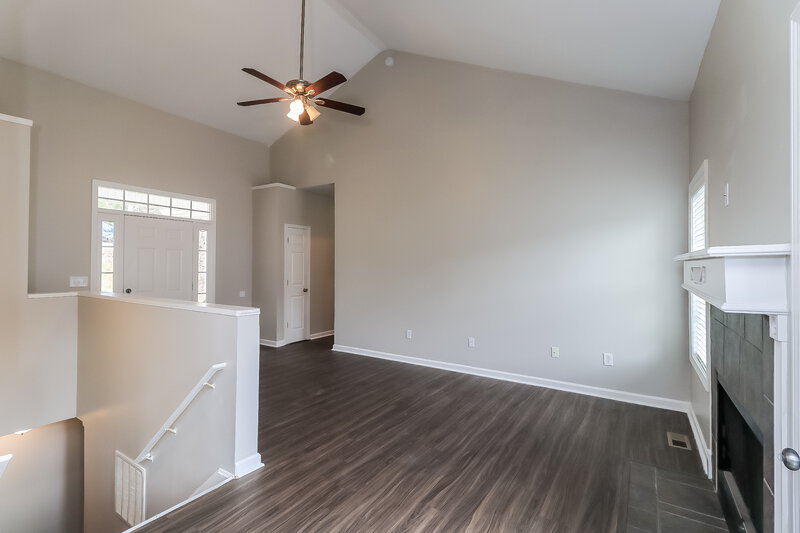 2,780/Mo, 36 Hickory Holw SW Cartersville, GA 30120 Living Room View